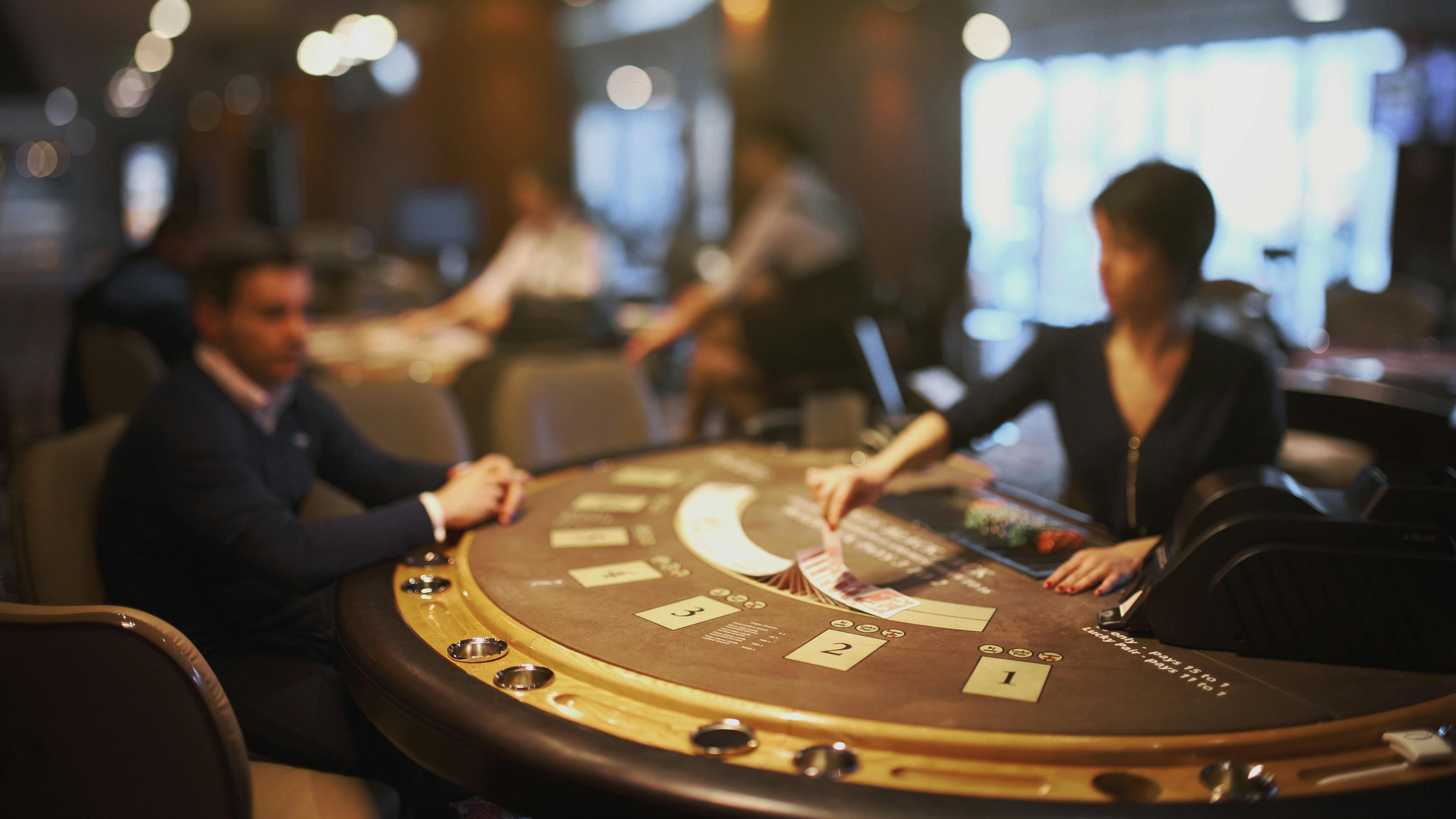 mwlbet Live Casino Baccarat Table Real Dealer HD Streaming Myanmar ကစားသမား